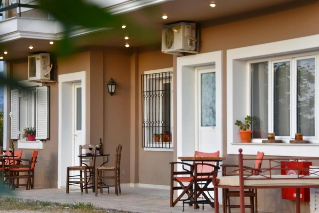 Anemomylos Apartments Ликсури Экстерьер фото
