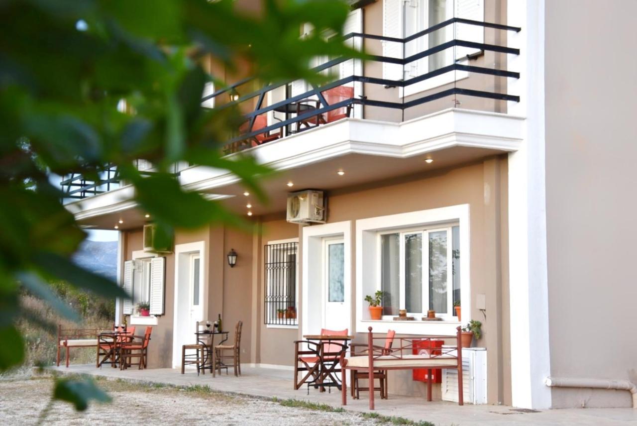 Anemomylos Apartments Ликсури Экстерьер фото